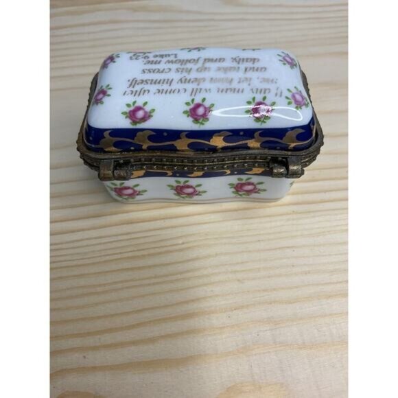 Small Imperial Porcelain Trinket Box Luke 9:23 Pink Roses Gold Accents Hinged - Picture 6 of 8